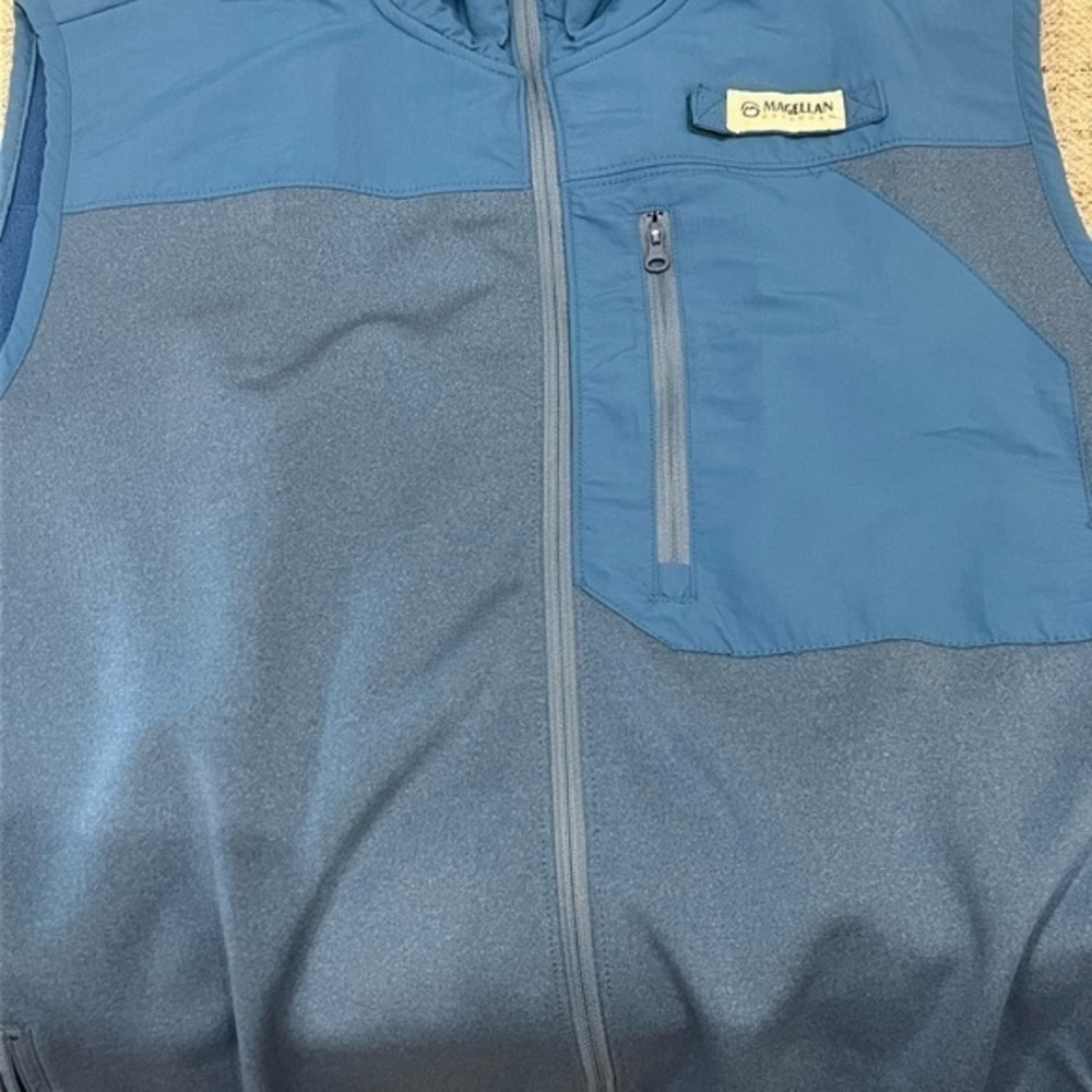 Magellan Outdoors Blue Vest